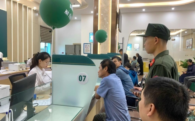 Chiến sĩ cảnh sát cơ động trả lại 30 triệu đồng cho người chuyển nhầm